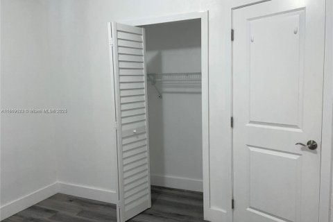 Купить виллу или дом в Хайалиа, Флорида 4 спальни, 130.99м2, № 1994983 - фото 28