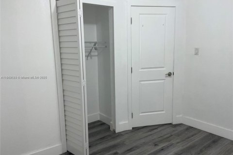 Купить виллу или дом в Хайалиа, Флорида 4 спальни, 130.99м2, № 1994983 - фото 30