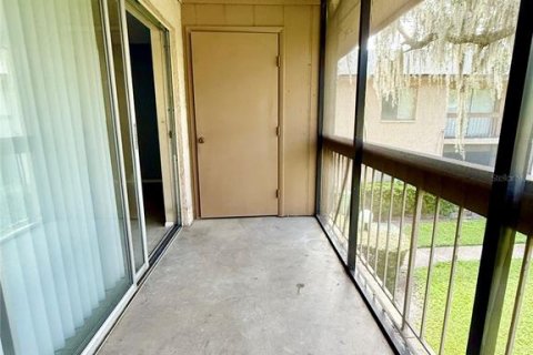 Condominio en alquiler en Tampa, Florida, 2 dormitorios, 90.58 m2 № 1898546 - foto 15