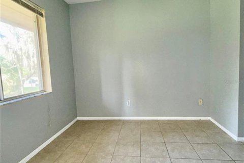 Condominio en alquiler en Tampa, Florida, 2 dormitorios, 90.58 m2 № 1898546 - foto 5