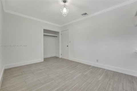 Casa en alquiler en Pompano Beach, Florida, 5 dormitorios, 156.45 m2 № 2020315 - foto 8