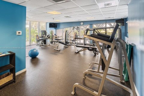 Купить кондоминиум в Санни-Айлс-Бич, Флорида 1 спальня, 63.92м2, № 2038784 - фото 5