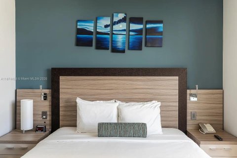 Купить кондоминиум в Санни-Айлс-Бич, Флорида 1 спальня, 63.92м2, № 2038784 - фото 17