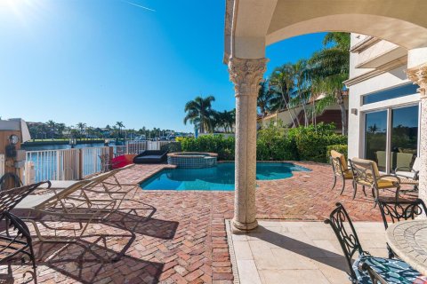 House in Delray Beach, Florida 4 bedrooms № 2158519 - photo 23