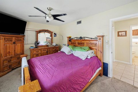 Villa ou maison à vendre à Clearwater, Floride: 2 chambres, 110 m2 № 2397037 - photo 17