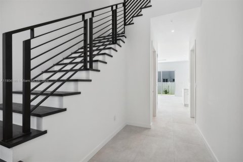Adosado en venta en Pompano Beach, Florida, 2 dormitorios, 134.71 m2 № 2081885 - foto 25