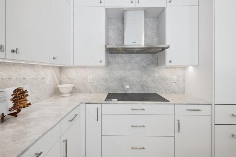 Adosado en venta en Pompano Beach, Florida, 2 dormitorios, 134.71 m2 № 2081885 - foto 15