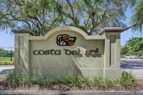 Touwnhouse à louer à Doral, Floride: 2 chambres, 162.58 m2 № 2049904 - photo 30