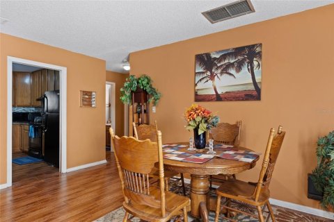Casa en venta en Fort White, Florida, 3 dormitorios, 154.87 m2 № 1568291 - foto 8