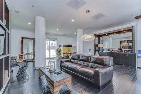 Condo in Tampa, Florida, 2 bedrooms  № 1887149 - photo 30