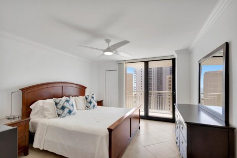 Condo in Riviera Beach, Florida, 1 bedroom № 2146406 - photo 12