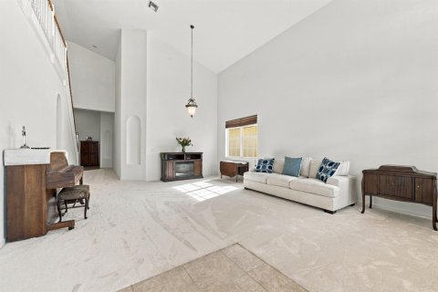 Villa ou maison à vendre à Stuart, Floride: 4 chambres, 246.1 m2 № 2433948 - photo 2
