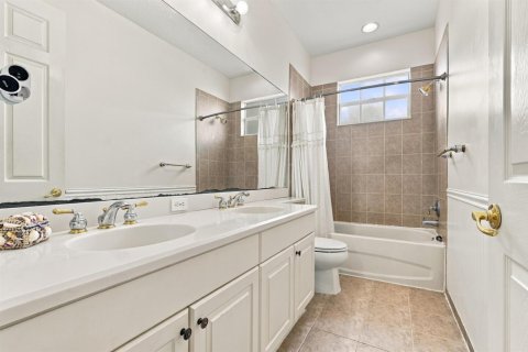 Villa ou maison à vendre à Stuart, Floride: 4 chambres, 246.1 m2 № 2433948 - photo 9