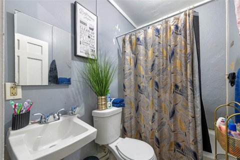 Casa en venta en Saint Petersburg, Florida, 2 dormitorios, 65.03 m2 № 2383707 - foto 7