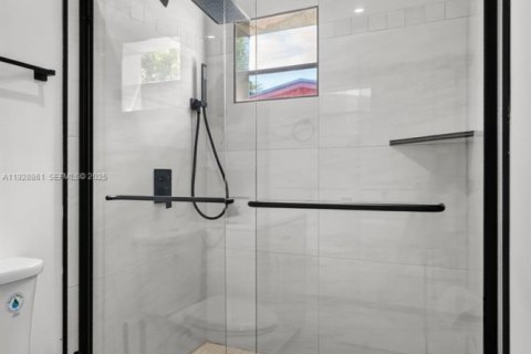 Villa ou maison à vendre à North Miami Beach, Floride: 3 chambres, 185.25 m2 № 1987236 - photo 14