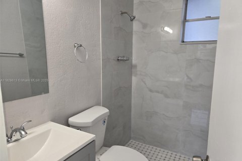 Купить виллу или дом в Холливуд, Флорида 3 спальни, 128.67м2, № 2059708 - фото 13