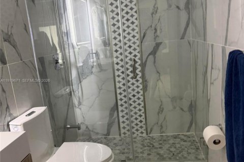 Купить виллу или дом в Майами, Флорида 1 комната, 309.64м2, № 2047721 - фото 12