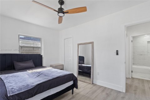 Villa ou maison à louer à Miami, Floride: 4 chambres, 215.63 m2 № 1991516 - photo 20