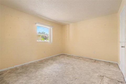 Casa en venta en Port Charlotte, Florida, 3 dormitorios, 157 m2 № 2387385 - foto 23
