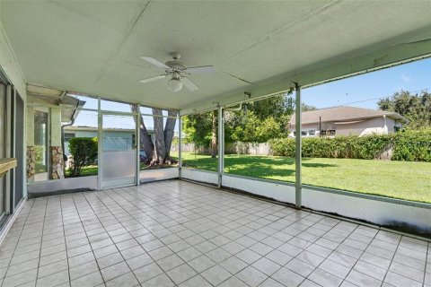 Casa en venta en Port Charlotte, Florida, 3 dormitorios, 157 m2 № 2387385 - foto 15