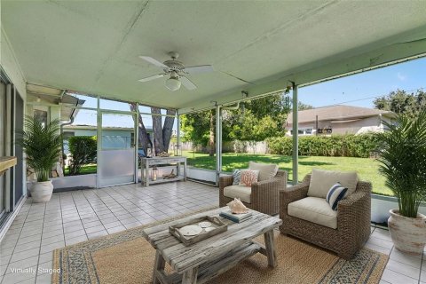 Casa en venta en Port Charlotte, Florida, 3 dormitorios, 157 m2 № 2387385 - foto 5