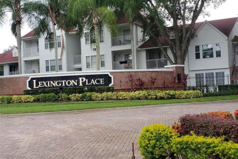 Copropriété à louer à Orlando, Floride: 1 chambre, 70.05 m2 № 2157664 - photo 2