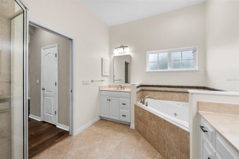 Villa ou maison à vendre à Gainesville, Floride: 4 chambres, 225.57 m2 № 2223346 - photo 15