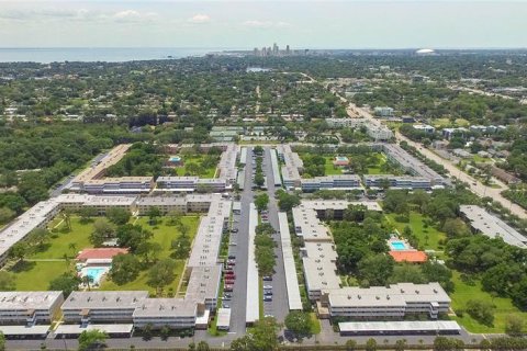 Condominio en venta en Saint Petersburg, Florida, 2 dormitorios, 96.15 m2 № 1681832 - foto 28