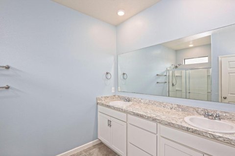 Villa ou maison à vendre à Palm Bay, Floride: 4 chambres, 190.64 m2 № 2407711 - photo 27