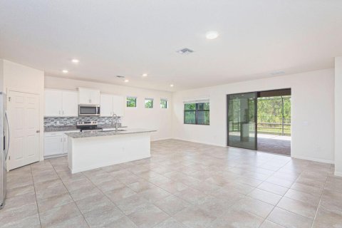 Villa ou maison à vendre à Palm Bay, Floride: 4 chambres, 190.64 m2 № 2407711 - photo 6