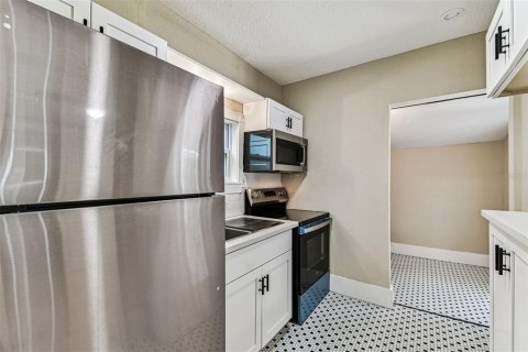 Apartamento en alquiler en Tampa, Florida, 1 dormitorio, 58.71 m2 № 1919843 - foto 10