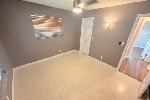 House in Boca Raton, Florida 4 bedrooms, 160.54 sq.m. № 2083842 - photo 23