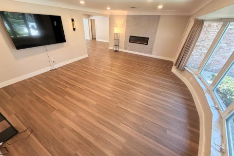 House in Boca Raton, Florida 4 bedrooms, 160.54 sq.m. № 2083842 - photo 8