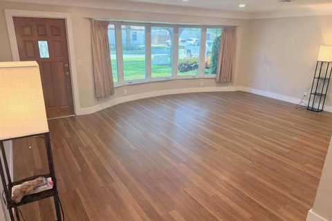 House in Boca Raton, Florida 4 bedrooms, 160.54 sq.m. № 2083842 - photo 4