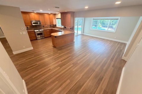 House in Boca Raton, Florida 4 bedrooms, 160.54 sq.m. № 2083842 - photo 13