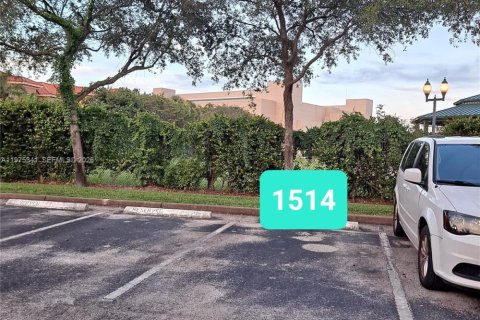 Adosado en alquiler en Pembroke Pines, Florida, 2 dormitorios, 102.19 m2 № 2041386 - foto 14