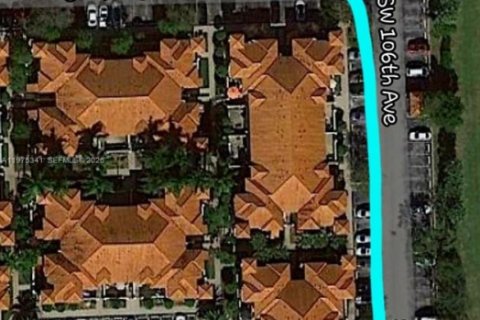 Adosado en alquiler en Pembroke Pines, Florida, 2 dormitorios, 102.19 m2 № 2041386 - foto 13