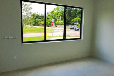 Villa ou maison à vendre à Homestead, Floride: 5 chambres, 314.38 m2 № 2084391 - photo 28