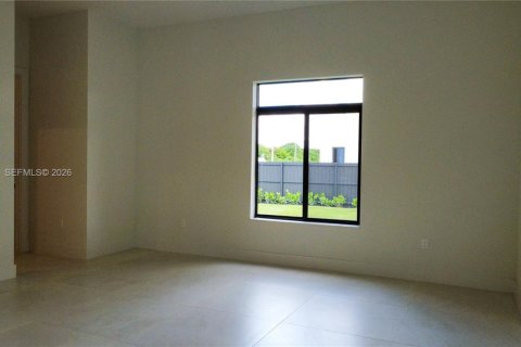 Villa ou maison à vendre à Homestead, Floride: 5 chambres, 314.38 m2 № 2084391 - photo 15