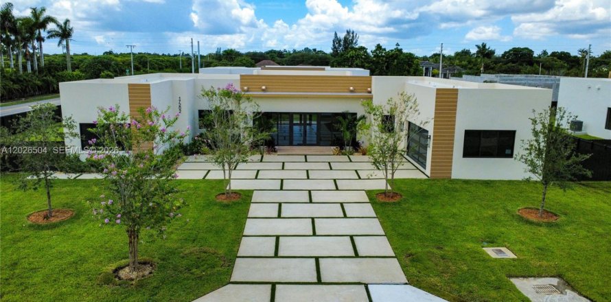 Villa ou maison à Homestead, Floride 5 chambres, 314.38 m2 № 2084391