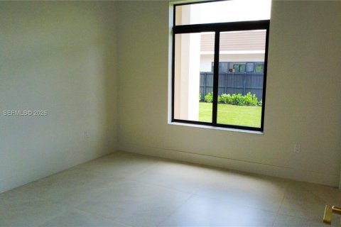 Villa ou maison à vendre à Homestead, Floride: 5 chambres, 314.38 m2 № 2084391 - photo 22