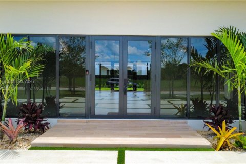 Villa ou maison à vendre à Homestead, Floride: 5 chambres, 314.38 m2 № 2084391 - photo 8