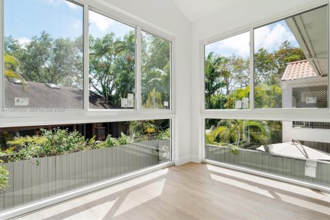 Touwnhouse à vendre à Pinecrest, Floride: 4 chambres, 273.5 m2 № 2066874 - photo 22