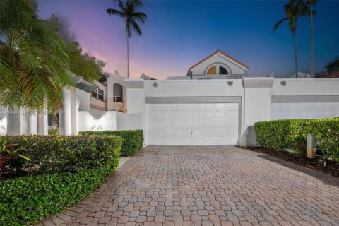 Touwnhouse à vendre à Pinecrest, Floride: 4 chambres, 273.5 m2 № 2066874 - photo 29