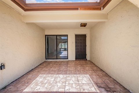 Villa ou maison à vendre à Port Richey, Floride: 3 chambres, 165.74 m2 № 2092527 - photo 5