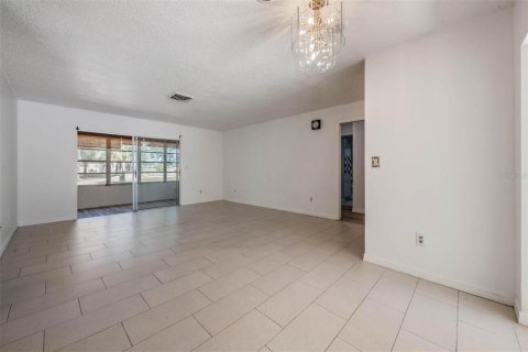 Villa ou maison à vendre à Port Richey, Floride: 3 chambres, 165.74 m2 № 2092527 - photo 18