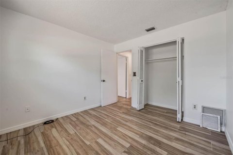 Villa ou maison à vendre à Port Richey, Floride: 3 chambres, 165.74 m2 № 2092527 - photo 22