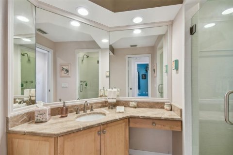 House in Palm Harbor, Florida 4 bedrooms, 327.57 sq.m. № 2152070 - photo 28