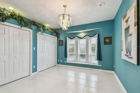 House in Palm Harbor, Florida 4 bedrooms, 327.57 sq.m. № 2152070 - photo 26