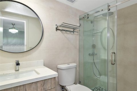 Condominio en venta en Hollywood, Florida, 2 dormitorios, 107.12 m2 № 1991861 - foto 24